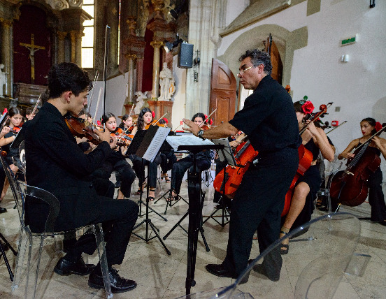 La orquesta en un momento de su actuación en la Iglesia Jesuita / Bratislava Music Agency